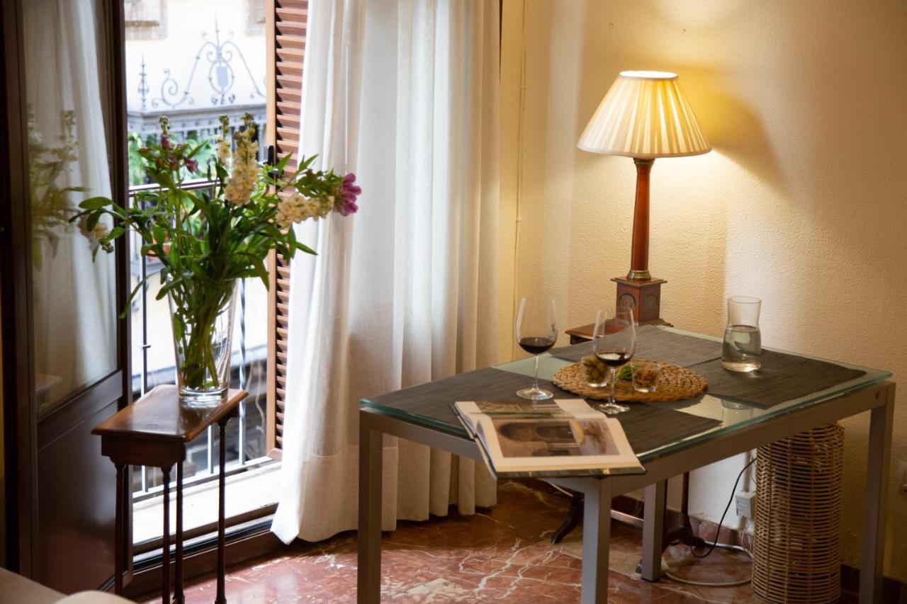 Ispal Apartment & Parking Seville Historic Center Vutse06601 Buitenkant foto