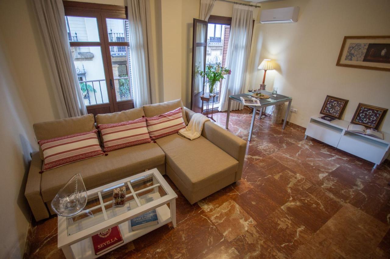 Ispal Apartment & Parking Seville Historic Center Vutse06601 Buitenkant foto