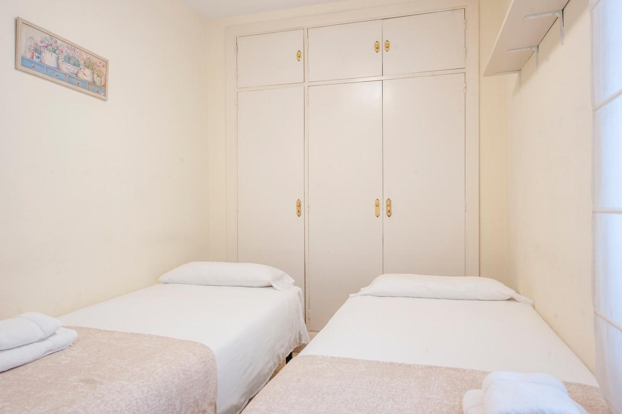 Ispal Apartment & Parking Seville Historic Center Vutse06601 Buitenkant foto